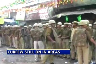 Curfew reimposed after clashes break out in Bareilly