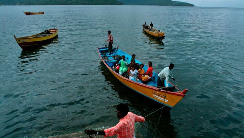 Gujarat Passes Bill to Penalise Outside Fishermen Straying into State Waters With Fine upto Rs 1 Lakh