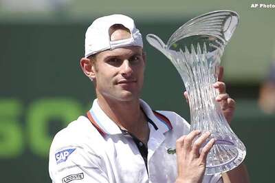 Roddick beats Berdych to win Sony Ericsson Open