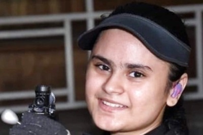 Avani Lekhara, Bhavina Patel Travel for Award Ceremony in Especially-designed Accessible Vehicles