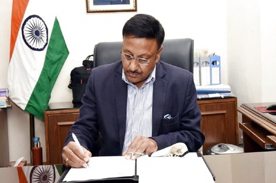 ‘Punish Me But…’ Dissenting EC Rajiv Kumar Says Thought of Deferring Polls Due to Covid But Decided Against It