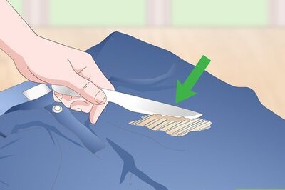 How to Get Acrylic Paint Out of Jeans