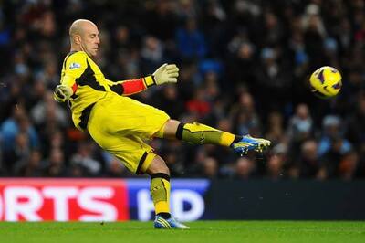 I wanted to extend my contract at Liverpool, says Pepe Reina