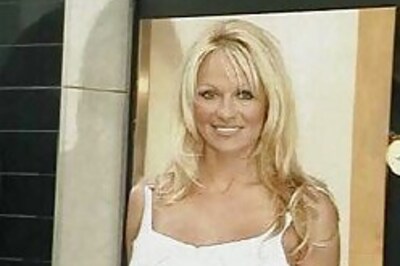 Tommy Lee has Pammie 'Google Alerted'