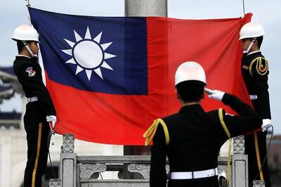 China Should Prepare for Military Action Over Taiwan, Says Chinese Paper