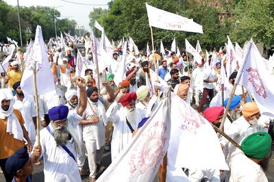 News18 Evening Digest: Govt Manages to Get Farm Bills Passed in Parliament and Other Top Stories