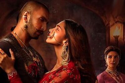 'Bajirao Mastani' trailer: Ranveer Singh- Deepika Padukone's chemistry looks enchanting in the historical saga