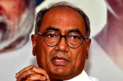 Only Arvind Kejriwal's writ runs in AAP, says Digvijaya Singh