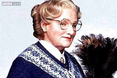 'Mrs Doubtfire' sequel in the works; Robin Williams to reprise his role