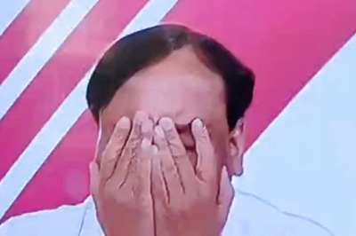 Axis My India's Pradeep Gupta Breaks Down On TV As His Exit Polls Prediction Goes Off Track; Watch Video