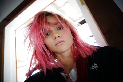 Why Model Suki Waterhouse Can't Buy Designer Handbags