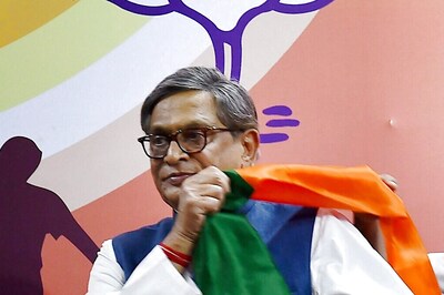 S M Krishna Advises Four Riparian States to Formulate Distress Formula to End Cauvery Issue