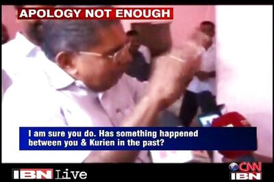 Vayalar Ravi seen making sexist remarks at a female reporter