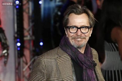 Actor Gary Oldman not defending remarks by Gibson, Baldwin: Manager