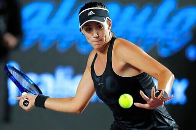 The Latest: Muguruza Kicks Off Day 2 At Australian Open