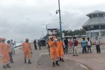 NCMC Stresses on Timely Evacuation of People from Low Lying Areas Coming in Path of Cyclone Amphan