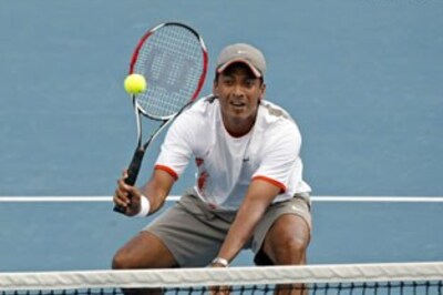 Bhupathi-Knowles enter Wimbledon quarters