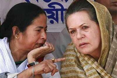 Sever ties with TMC: Cong MPs urge high command