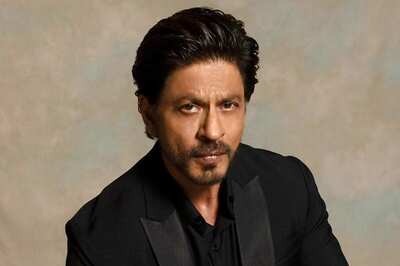 Viral! Shah Rukh Khan Celebrates New Year In Alibaug In His First Pic from 2023; Check Here