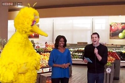 Michelle Obama dances with Big Bird on 'Billy on the street'