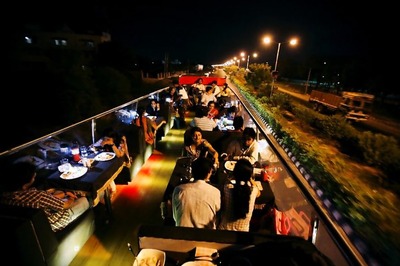 Should Service Charge at Restaurants Be Mandatory? Legal Experts Divided