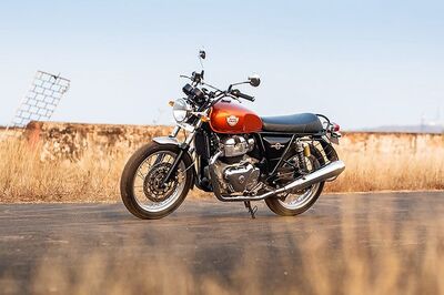 Top 5 Motorcycles to Buy in India Under Rs 3 Lakh – Royal Enfield, KTM, Honda and More