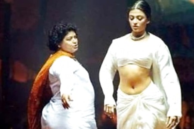 Aishwarya Rai Bachchan Posts Heartfelt Tribute To Her 'Dance Guru' Saroj Khan; See Here