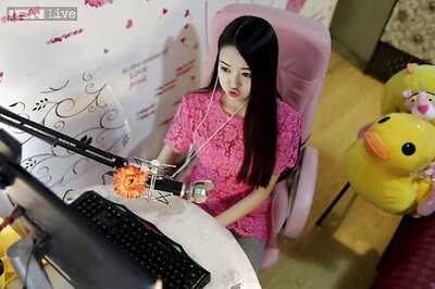 No sex please, just cutesy flirting and strawberries for China's online hostesses