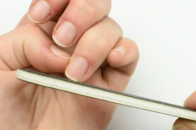 How to Do Chrome Nails