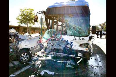 Bus Crashes Kill 19 in Morocco, Algeria