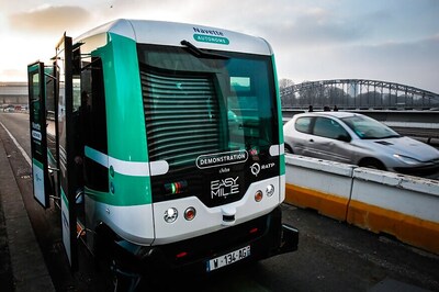 Paris Begins Experiment With Driverless Buses