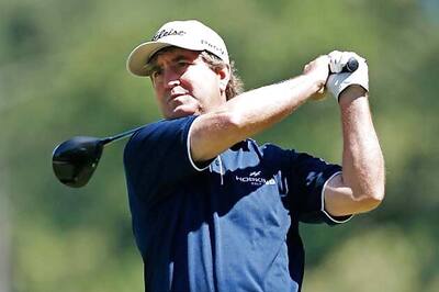 Gene Sauers leads Senior British Open after 1st round