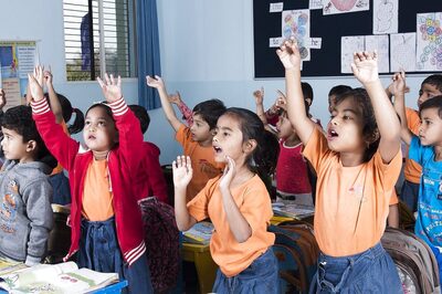 227 Crore Words Uttered in 11 Days: Tamil Nadu Students Set Record in 'Reading Marathon' as Part of 'Illam Thedi Kalvi'