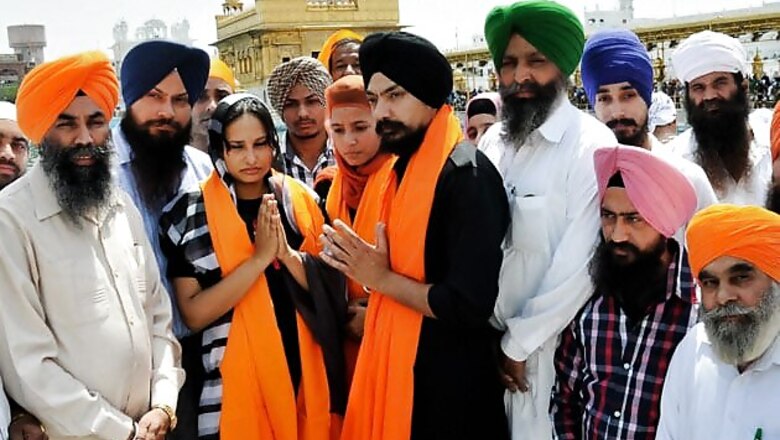 Ban on 'Sadda Haq' violates right to expression: producers