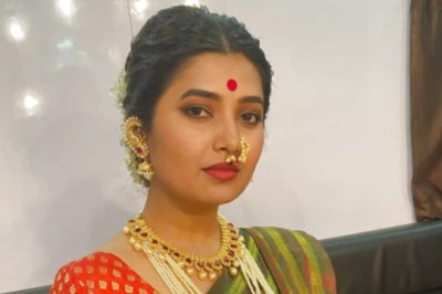 In Latest Insta Post, Actor Prajakta Mali's Lavani Dancer Avatar