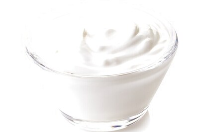 Eat vanilla yoghurt to feel good