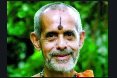 Vishwesha Teertha Swami, Seer of Udupi Pejawar Mutt, Passes Away at 88 in Bengaluru