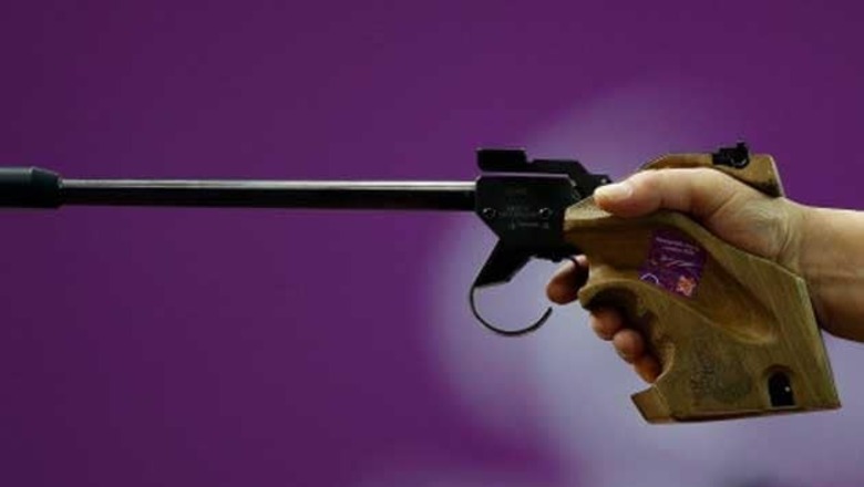 CWG 2014: Olympic medallist Vijay Kumar fails to enter men's 25m rapid fire pistol finals