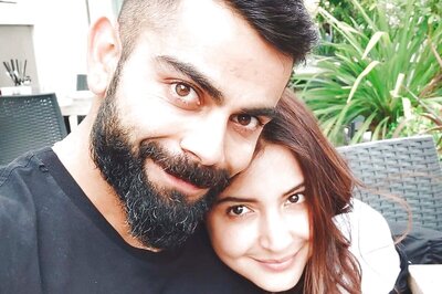 Virat Kohli’s Old Message to Anushka Sharma’s Trolls is Going Viral Post Sunil Gavaskar’s IPL Comment