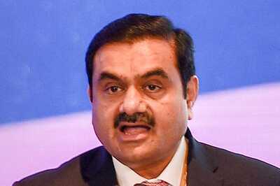 Industrialist Adani Lauds Adityanath Govt's Ability to Make Quick Decisions, Announces Rs 70,000 Cr Investment in UP