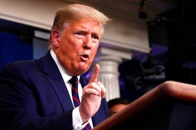 Trump Tells Governors to Reopen Places of Worship 'Right Now', Threatens to Override Them