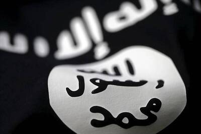 Islamic State Orders Businesses to Use its Currency