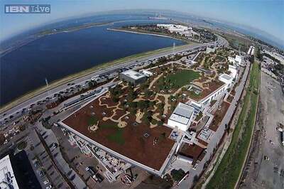 Facebook moves into new headquarters with rooftop park and 'largest open floor plan in the world'