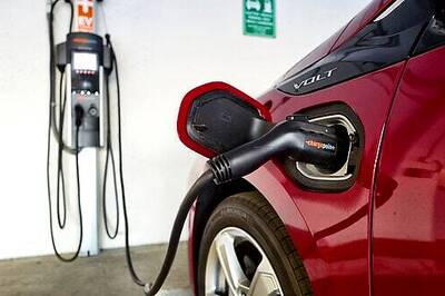 Plug it in: Electric car charging station numbers are rising