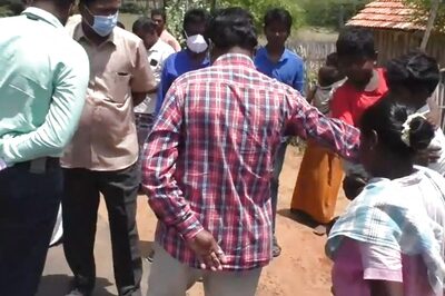 Ousted for 10 Years, Intercaste Couple Enters TN Village After Govt's Intervention