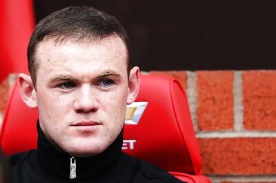 Arsenal legend disagrees with Rooney's move to Emirates