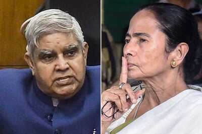 Bengal Guv Seeks urgent Briefing from Mamata on 'Explosive' Law & Order, No Response from Secretariat