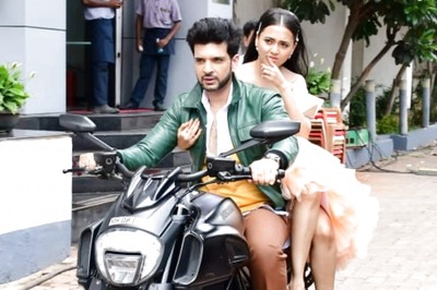 Tejasswi Prakash Dares To Wear A Dress For Bike Ride With Karan Kundrra, Cameramen Chase Them; Watch