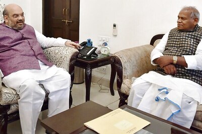 Bihar polls: NDA meet today to end seat sharing deadlock as Manjhi refuses to budge from demand for more seats