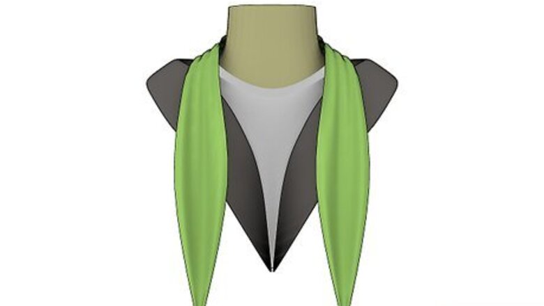 How to Tie an Ascot